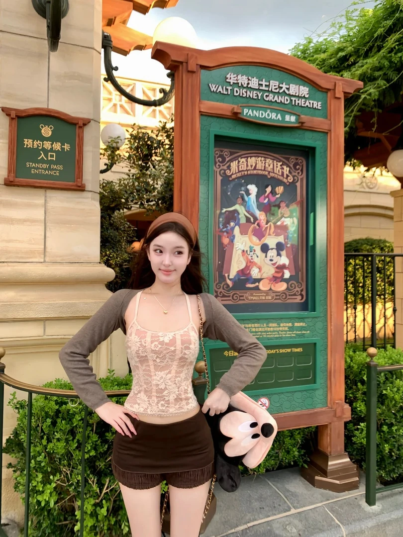 2025夏季韩版简约风蕾丝吊带背心修身显瘦开衫短裤纯欲风温柔套装