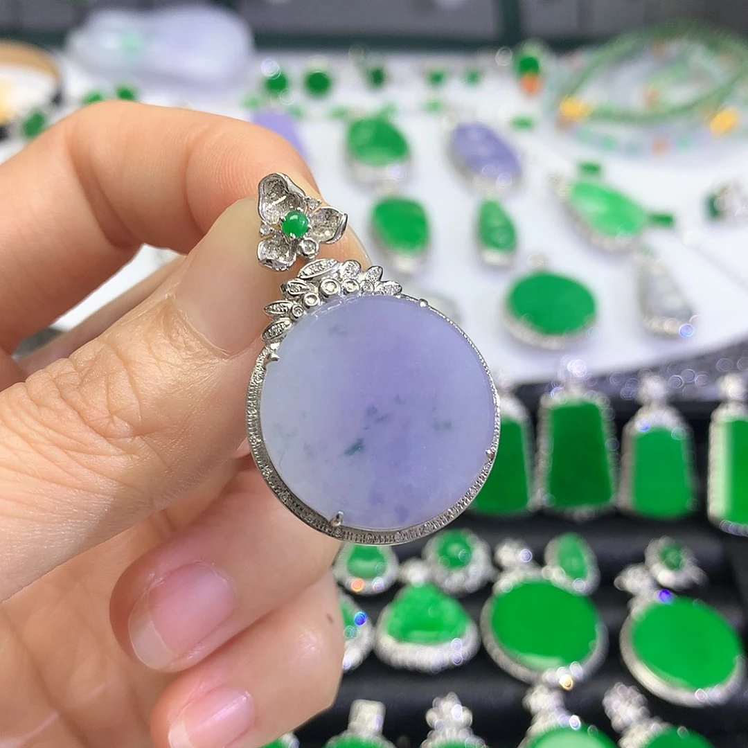 吊坠(不含链)18K金镶嵌翡翠吊坠