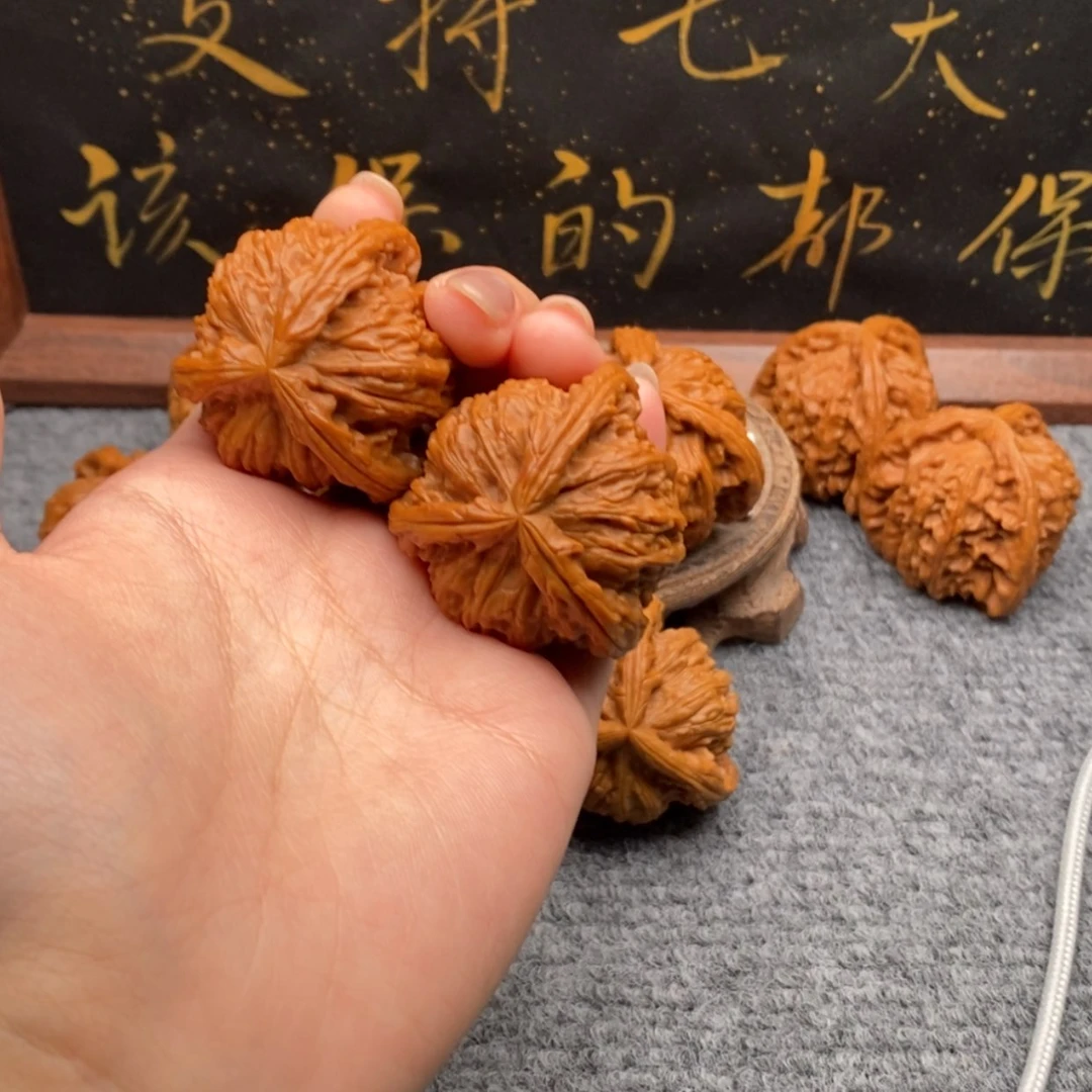 【闪购商品】吊坠文玩核桃长*