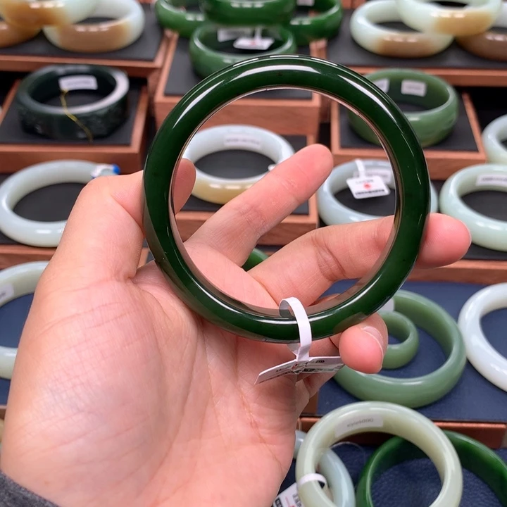 和田玉（碧玉）手镯5960圈口未镶嵌