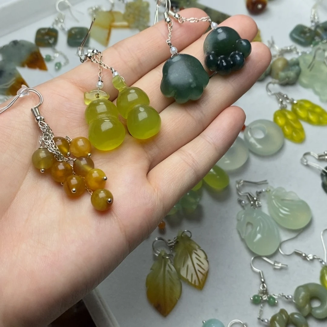 蛇纹石玉未镶嵌耳饰/颈饰