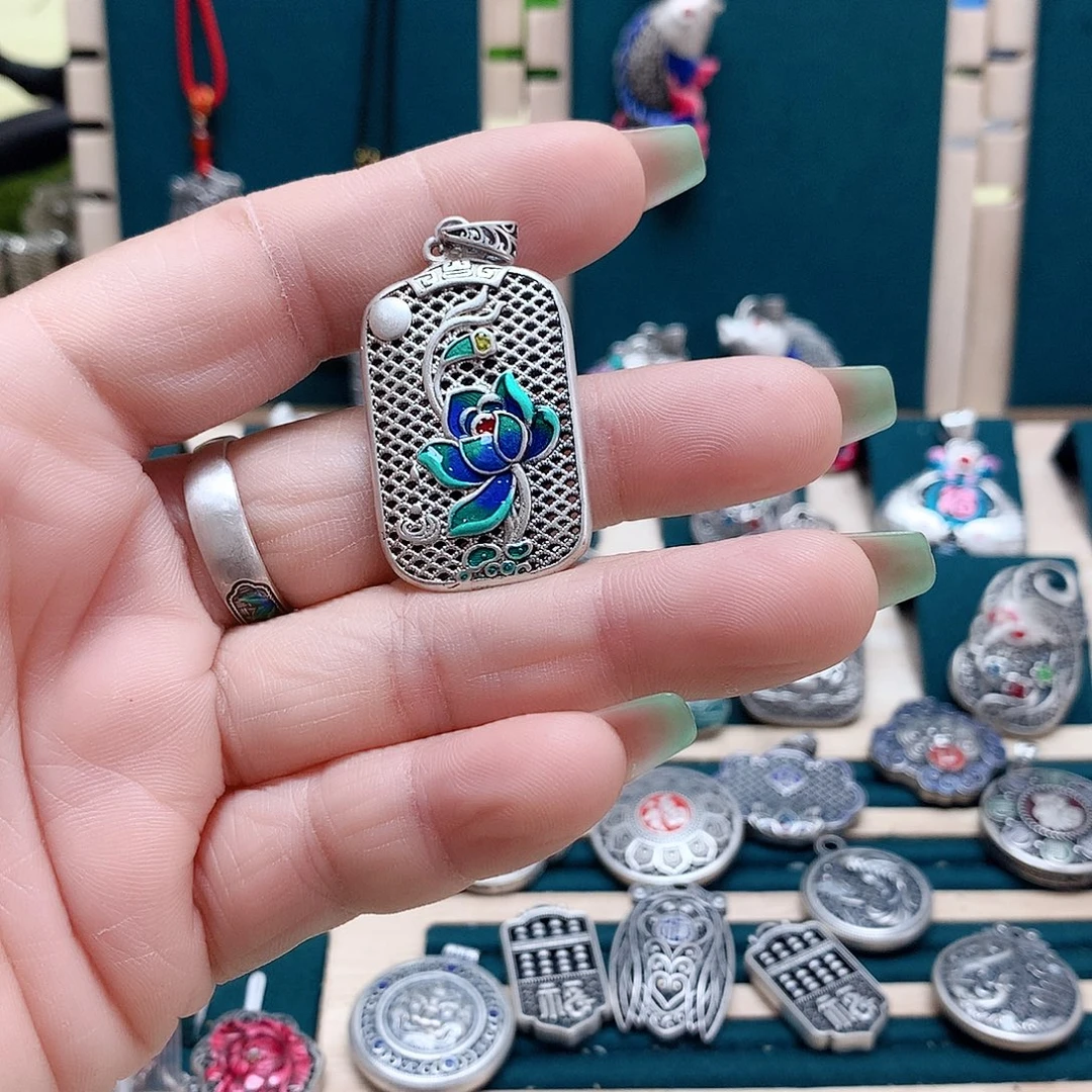 足银玻璃足银吊坠