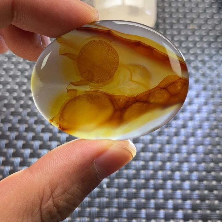 未镶嵌颈饰玛瑙/玉髓玺