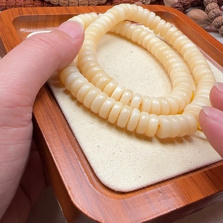 吊坠猴头核桃06……