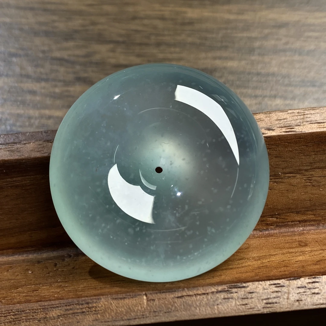 天然缅甸A货翡翠平安扣雪花棉薄荷绿厚庄饱满吊坠尺寸：35.5-12.7