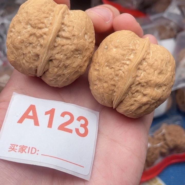 文玩核桃吊坠核桃