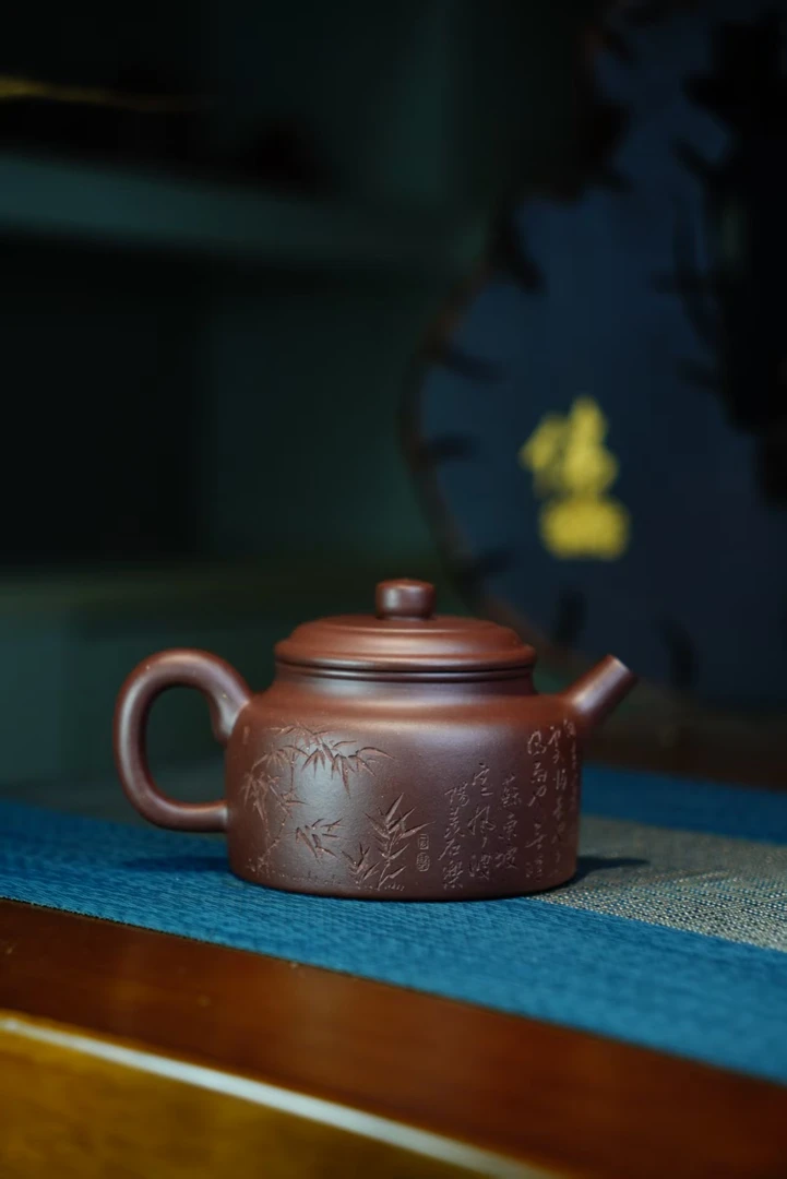 功夫茶壶茶具泡茶壶半手工中槽青泥德钟壶刻绘定风波（260毫升）