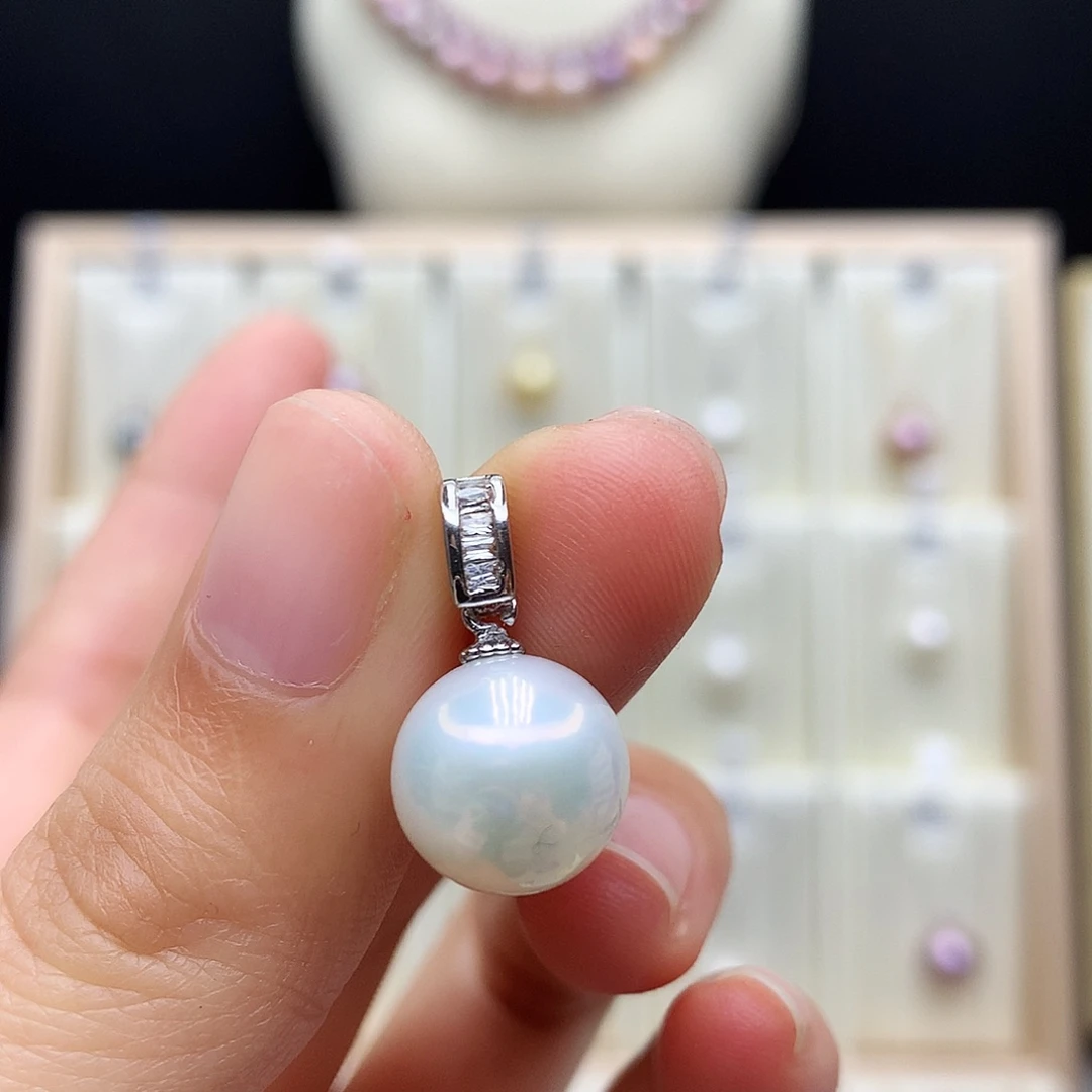 淡水珍珠颈饰合金