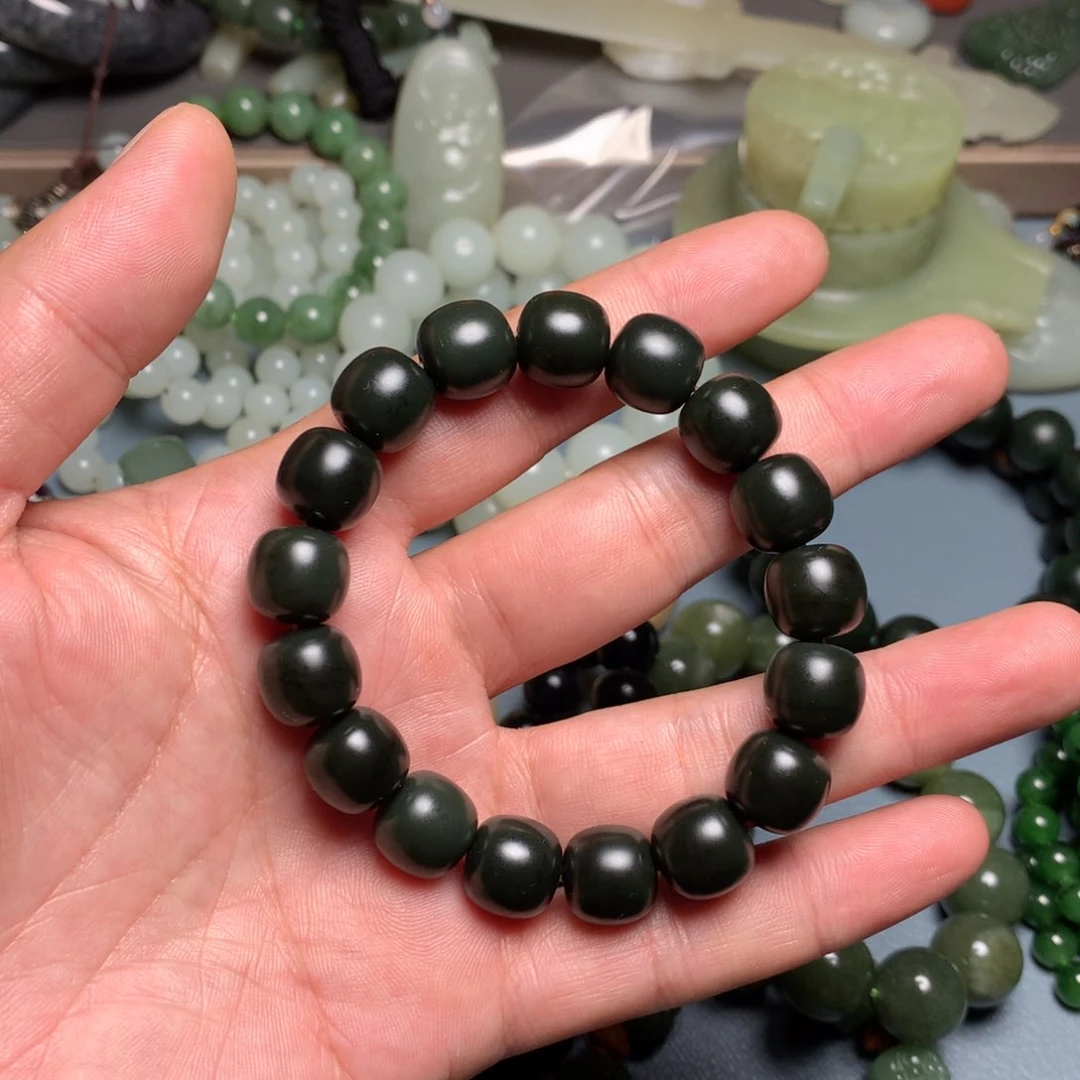 手链未镶嵌和田玉