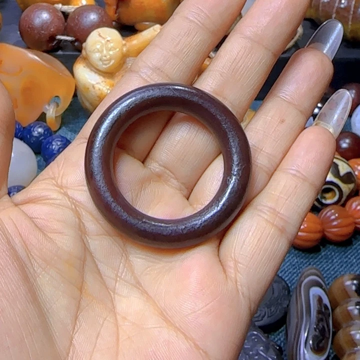 玛瑙/玉髓颈饰未镶嵌辉