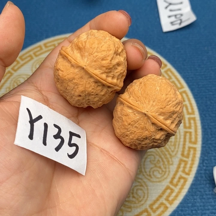 文玩核桃把件核桃