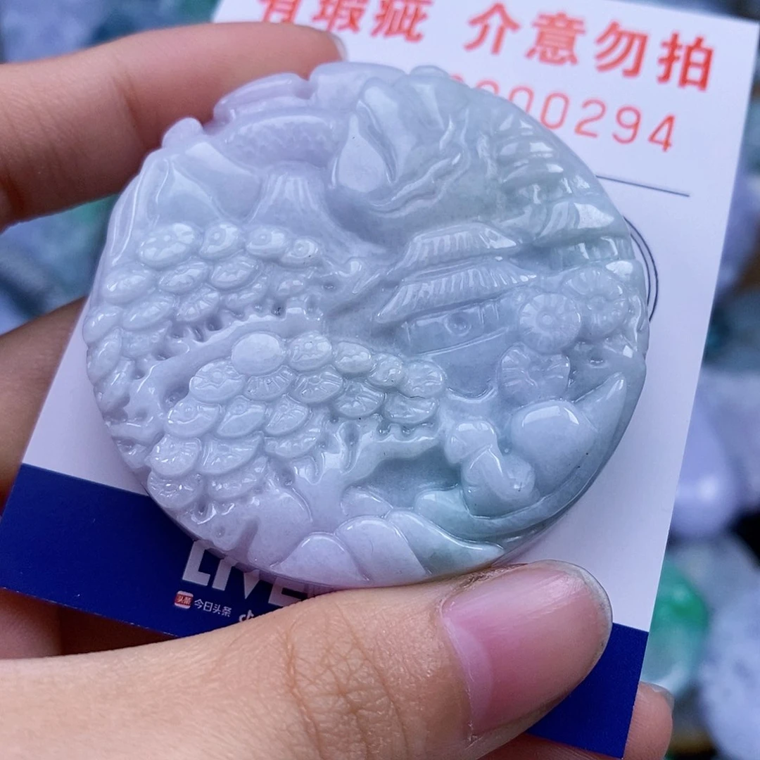 吊坠(不含链)未镶嵌翡翠