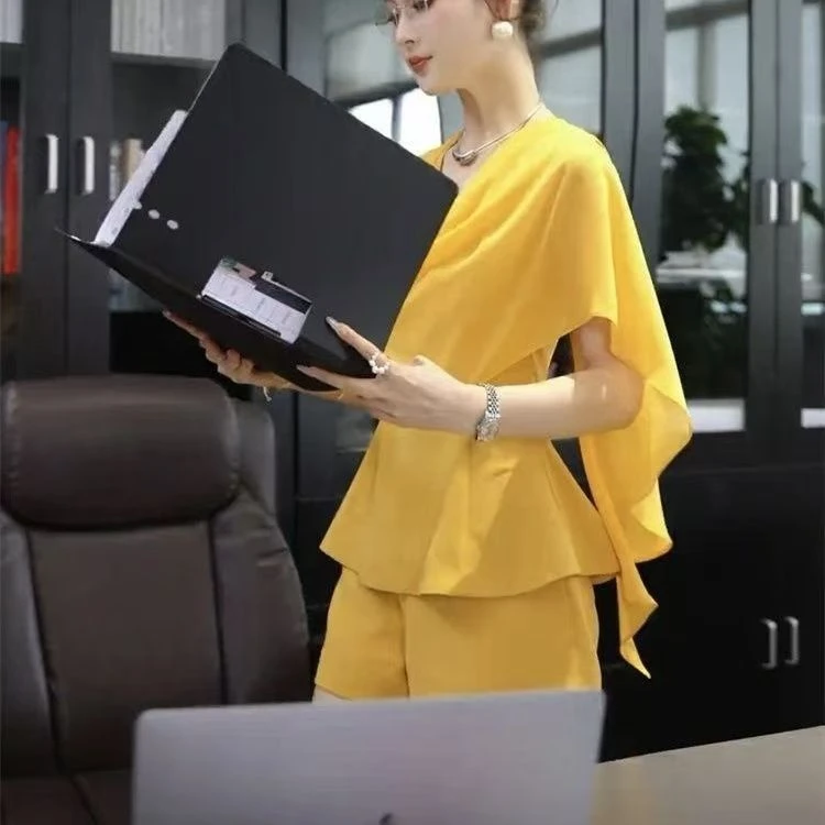 高级感气质时髦套装夏季超仙飘逸减龄韩版披肩娃娃衫短裤精致一套