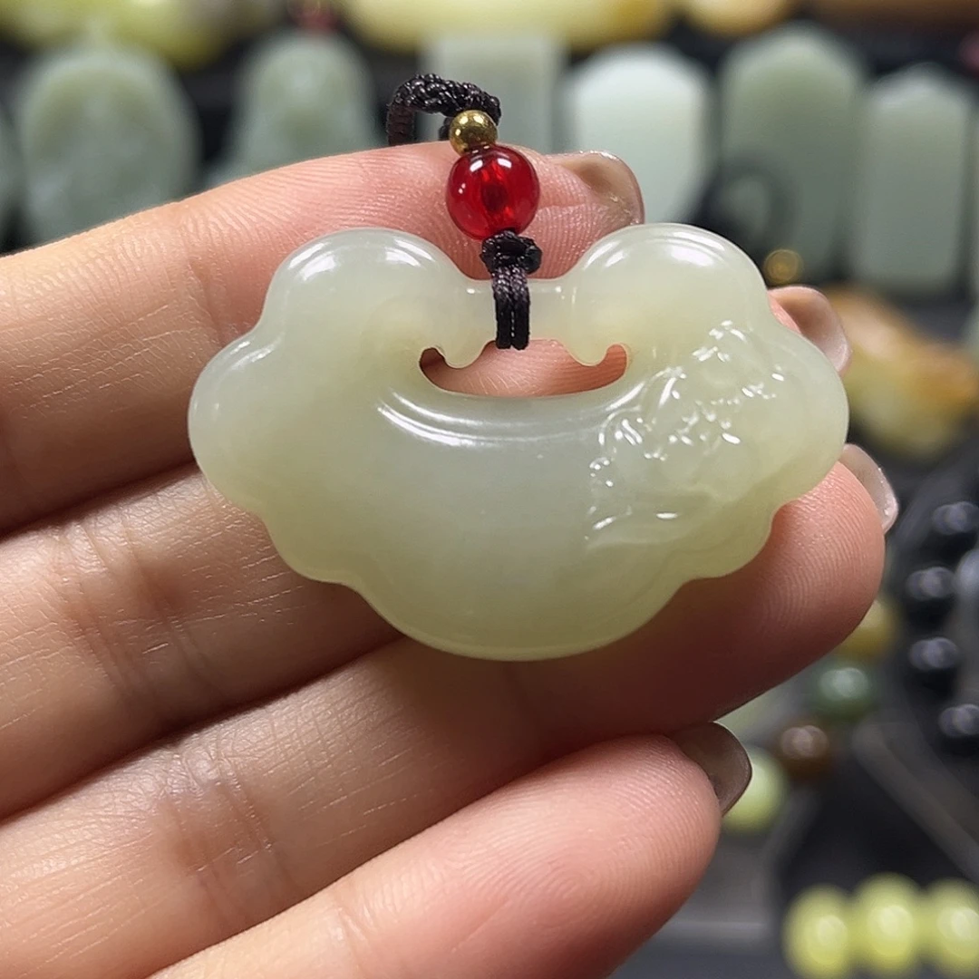 和田玉未镶嵌吊坠(不含链)
