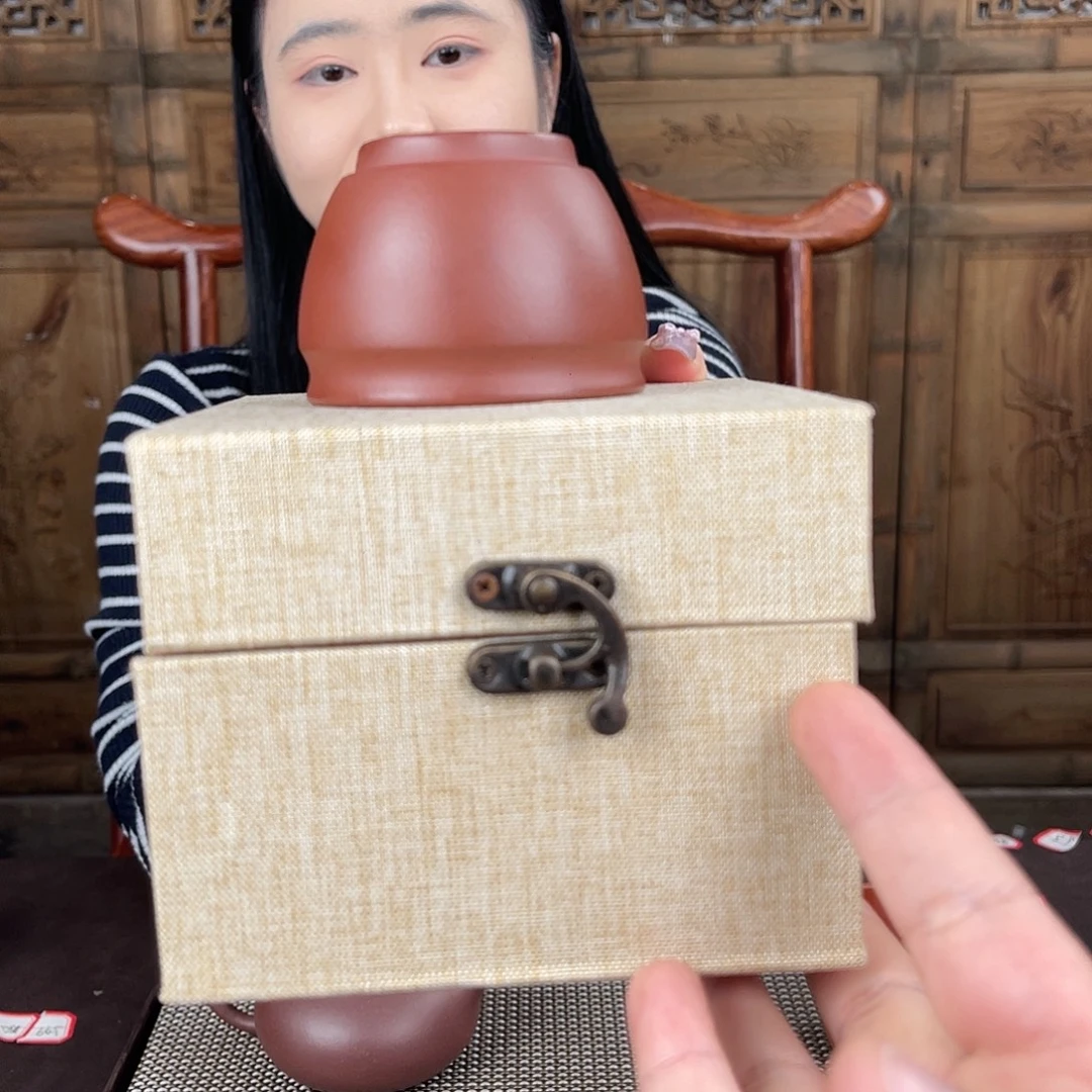 茶壶紫砂紫砂器。我也不知道