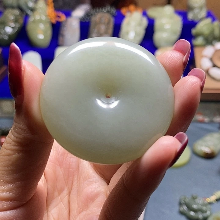 未镶嵌和田玉挂件