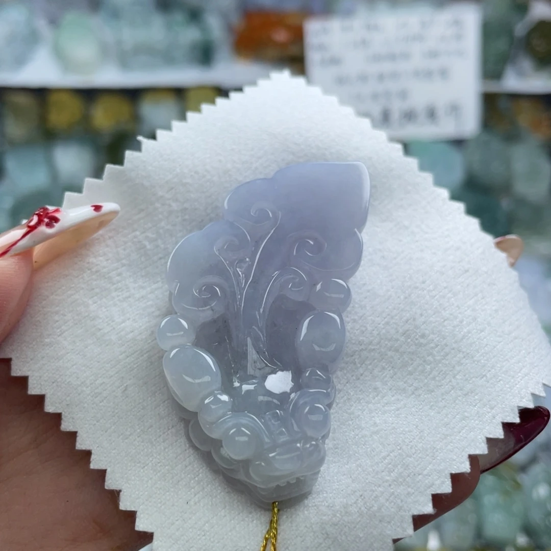 颈饰未镶嵌翡翠貔貅48
