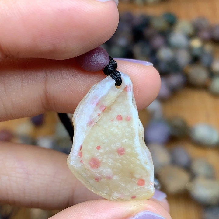 玛瑙/玉髓未镶嵌珠宝半成品