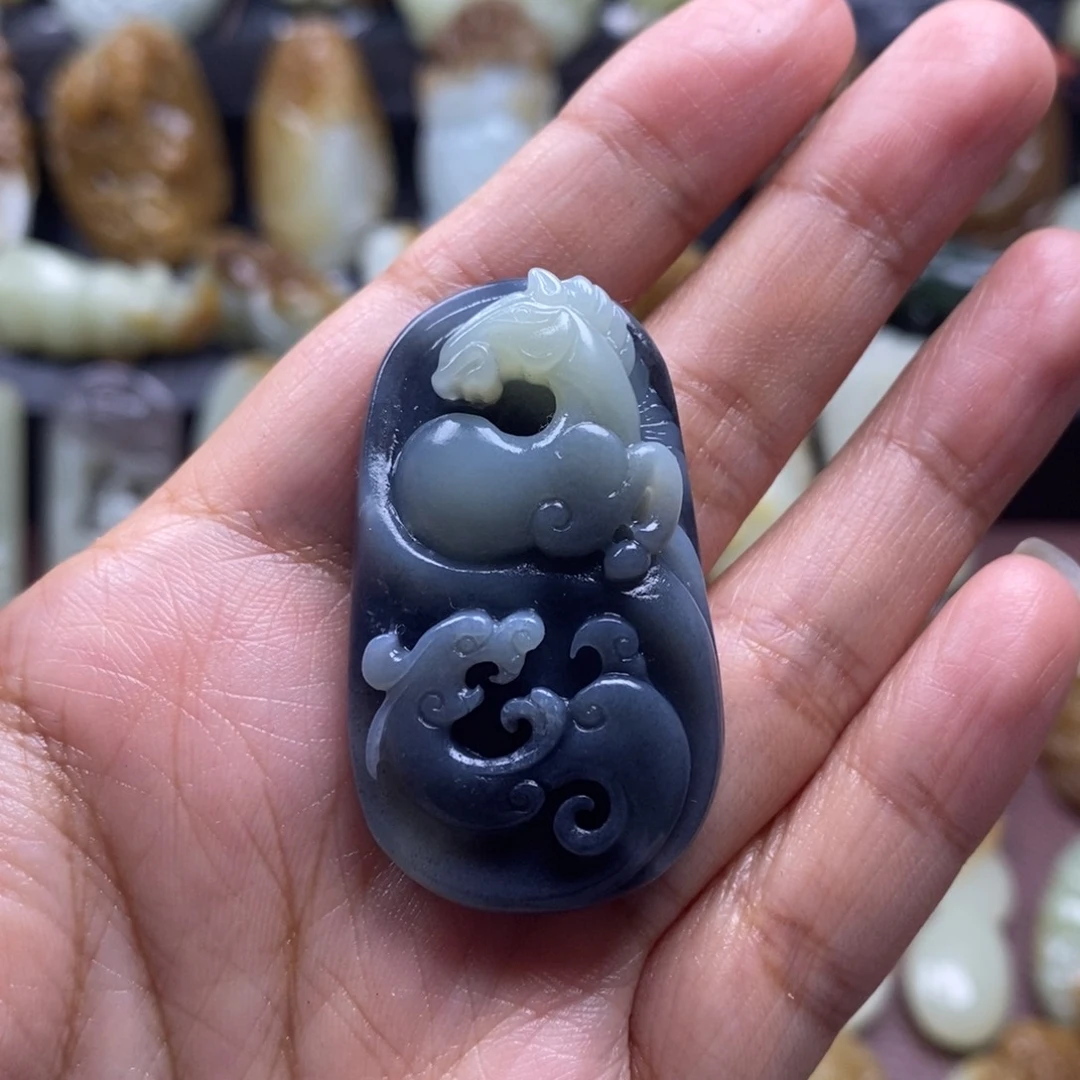 吊坠(不含链)未镶嵌和田玉（糖玉）