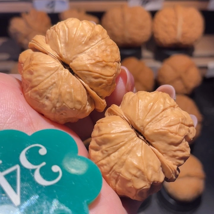 荷叶金蟾核桃尺寸37