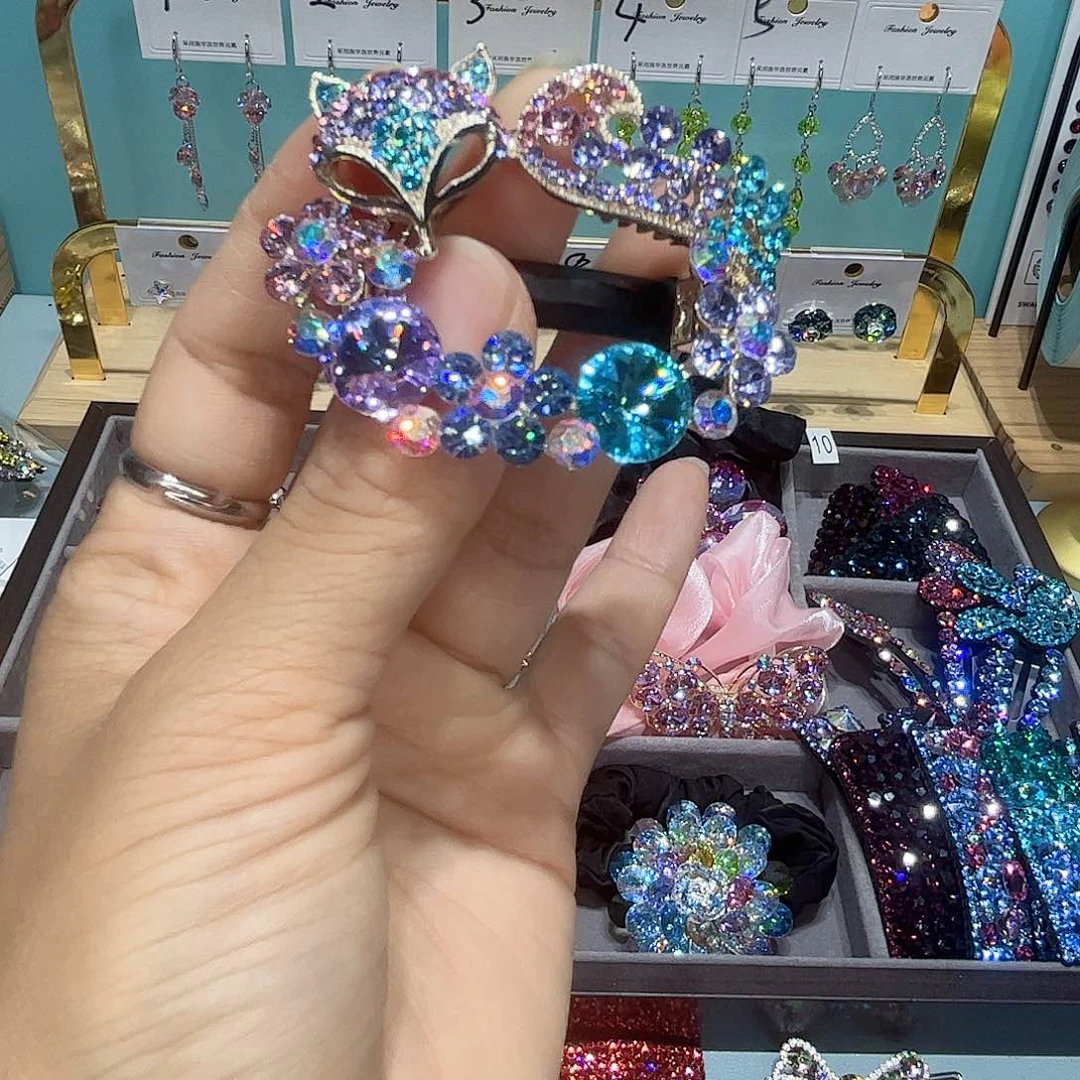 布艺铁合金发出来