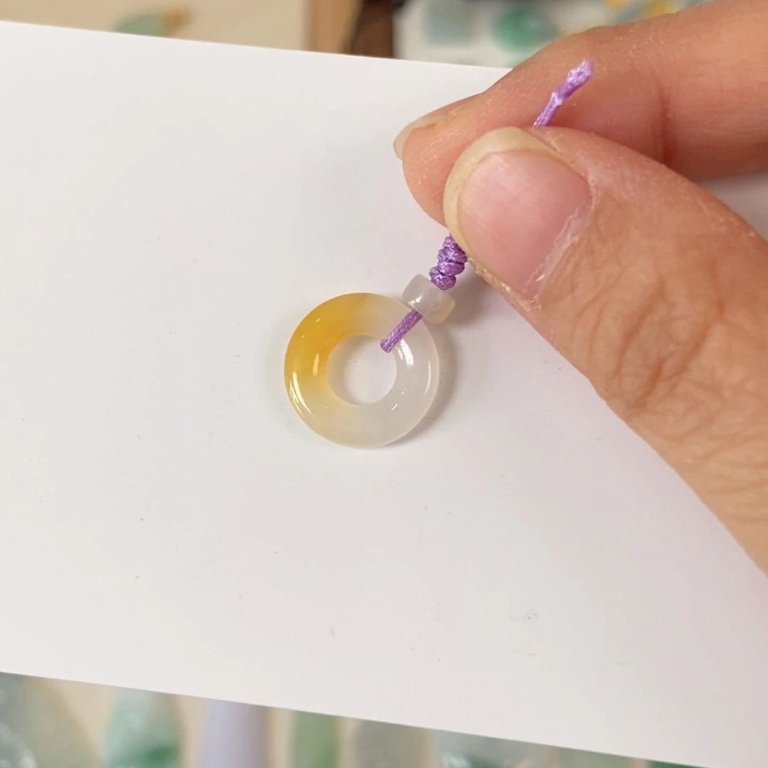 翡翠散珠姊**儿黄翡甜甜圈