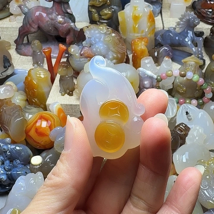 玛瑙/玉髓未镶嵌饰品