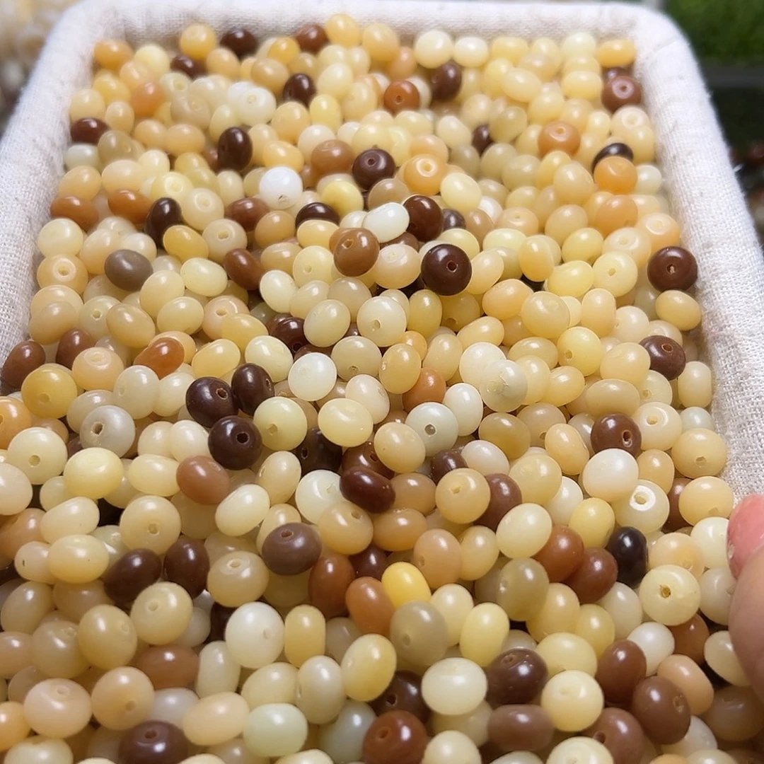 白玉菩提吊坠微瑕9小熊算盘200颗