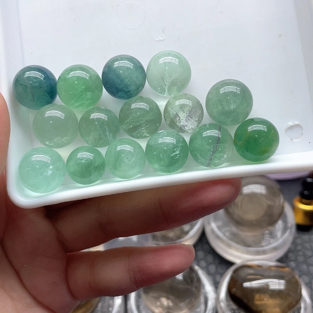 未镶嵌水晶珠宝半成品23绿莹石球