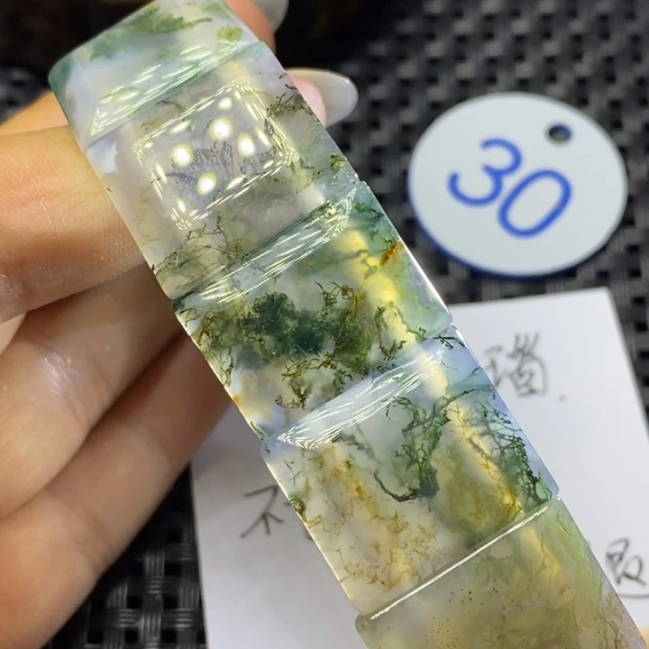 未镶嵌颈饰玛瑙/玉髓陈*明