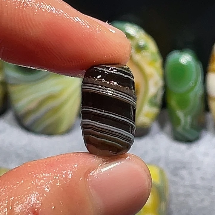 玛瑙/玉髓未镶嵌珠宝奇石