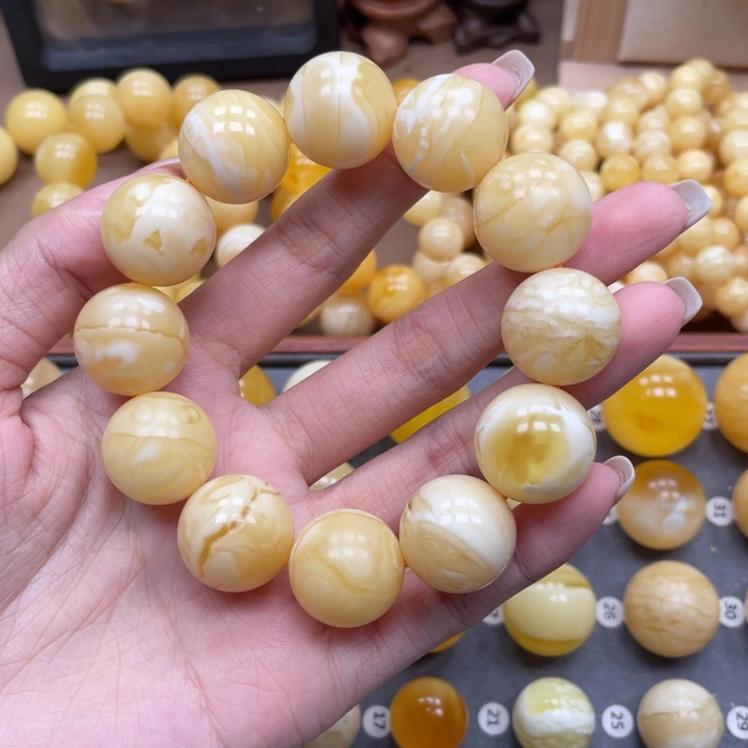 琥珀未镶嵌珠宝奇石