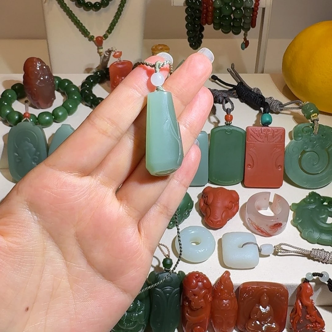 和田玉未镶嵌吊坠(赠链)猫眼竹节吊坠