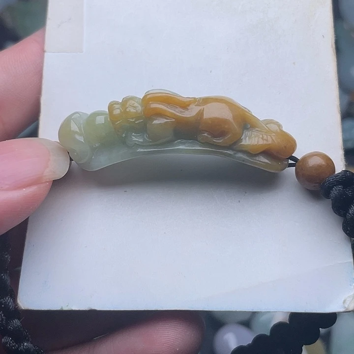 颈饰未镶嵌翡翠青**限翡翠