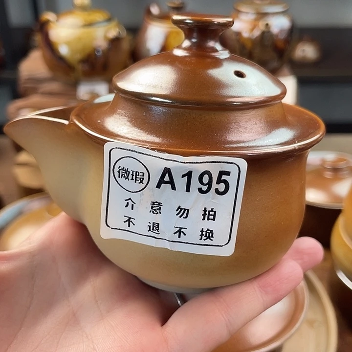 甘***愿建水紫陶白泥柴烧手抓壶