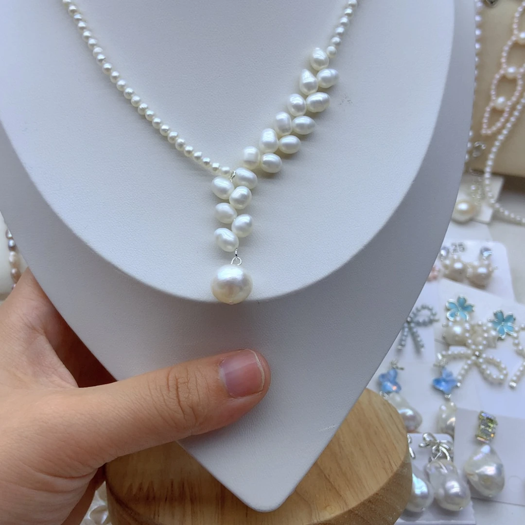 淡水珍珠耳饰未镶嵌