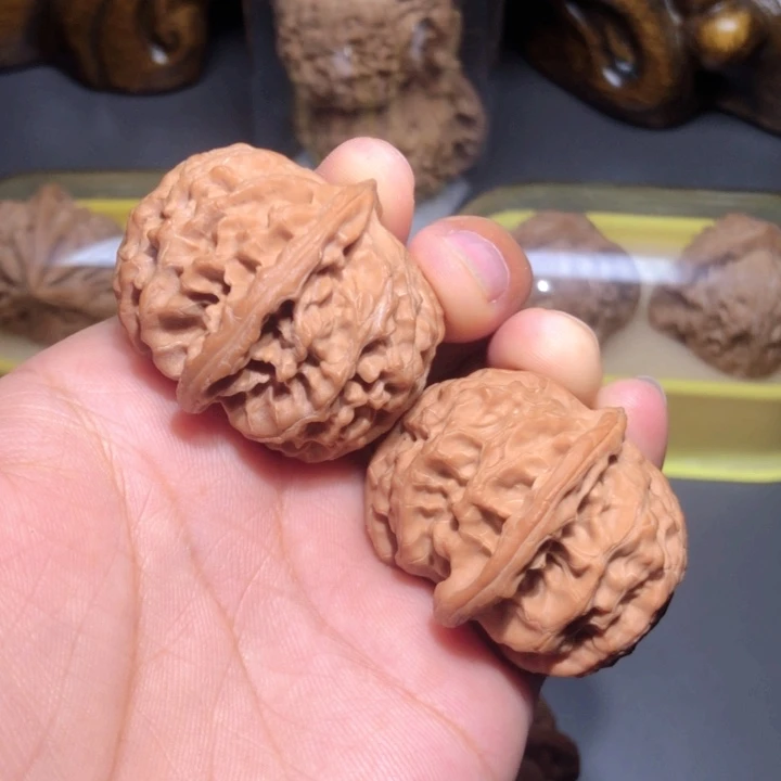 文玩核桃把件40苹果园