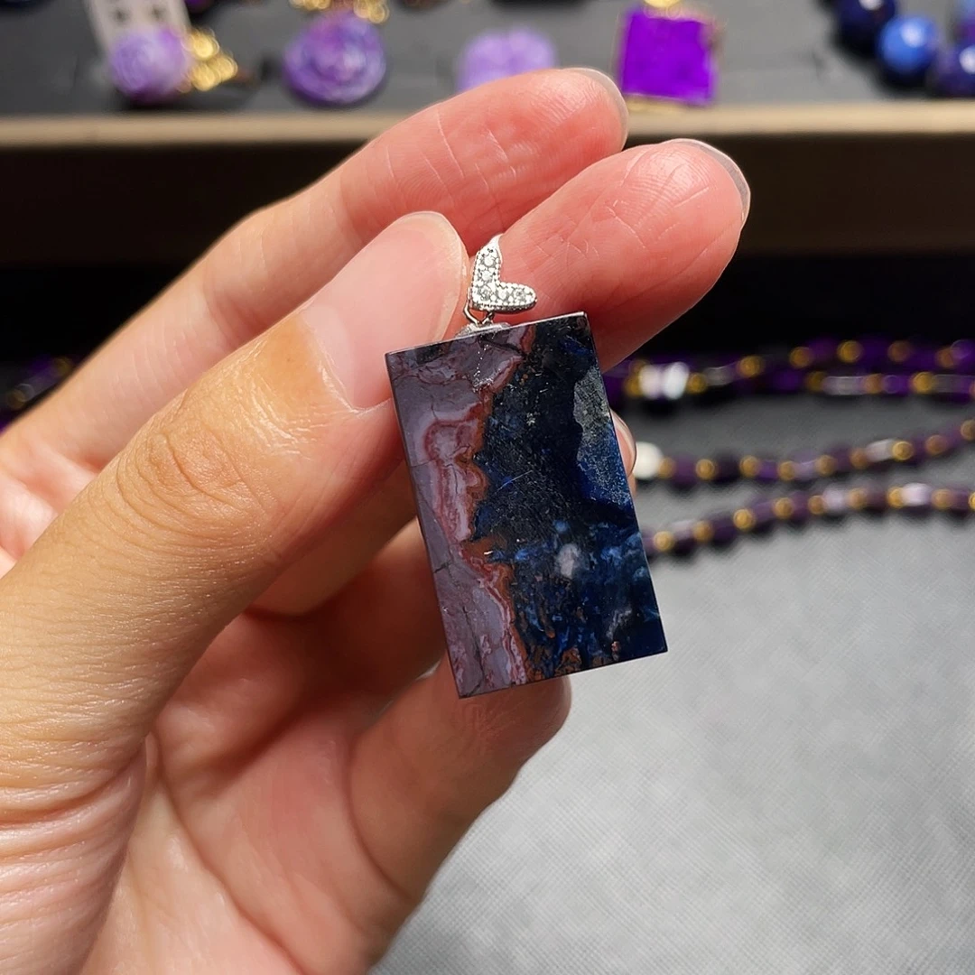 银S925镶嵌苏纪石（舒俱来）吊坠