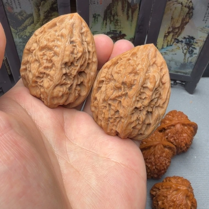 文玩核桃吊坠核尊43