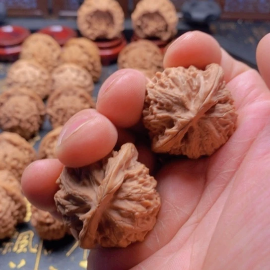 梅****开文玩宫灯狮子头全品尺寸39
