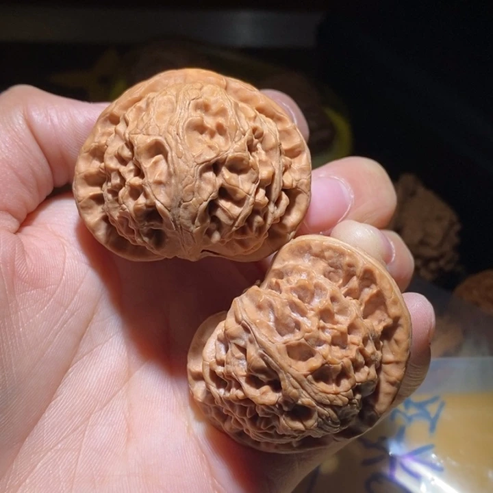 种***菌吊坠桃核有修尖宫灯