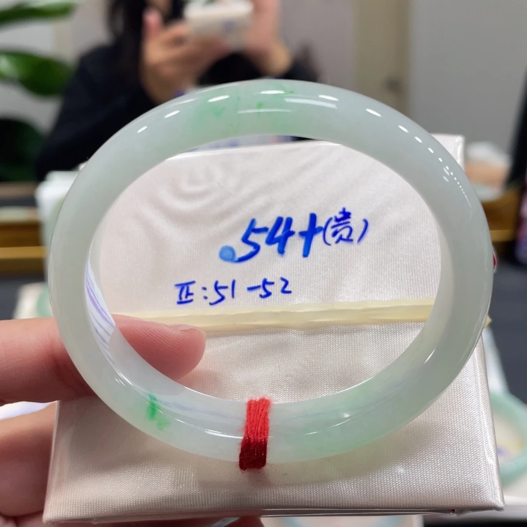 翡翠未镶嵌手镯翡翠