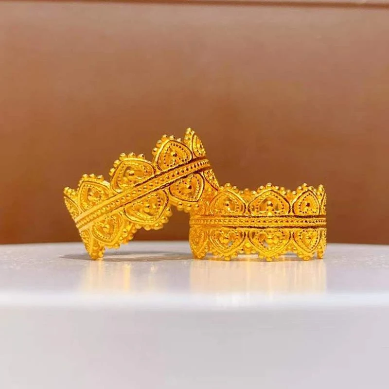 铜合金戒指 金色时尚气质古法皇冠戒指女精致国风复古宫廷式指环