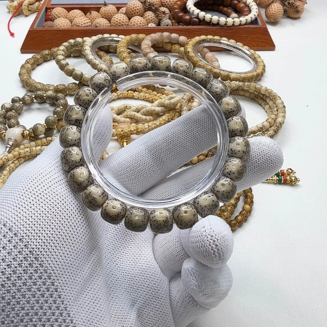 星月菩提吊坠2钻石青瓷石玉星月10左右桶单圈