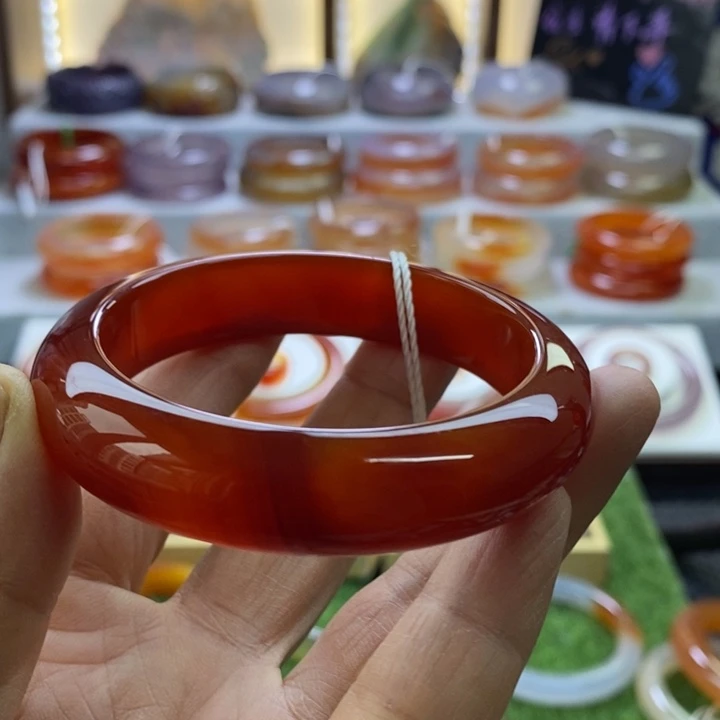 手镯玛瑙/玉髓未镶嵌