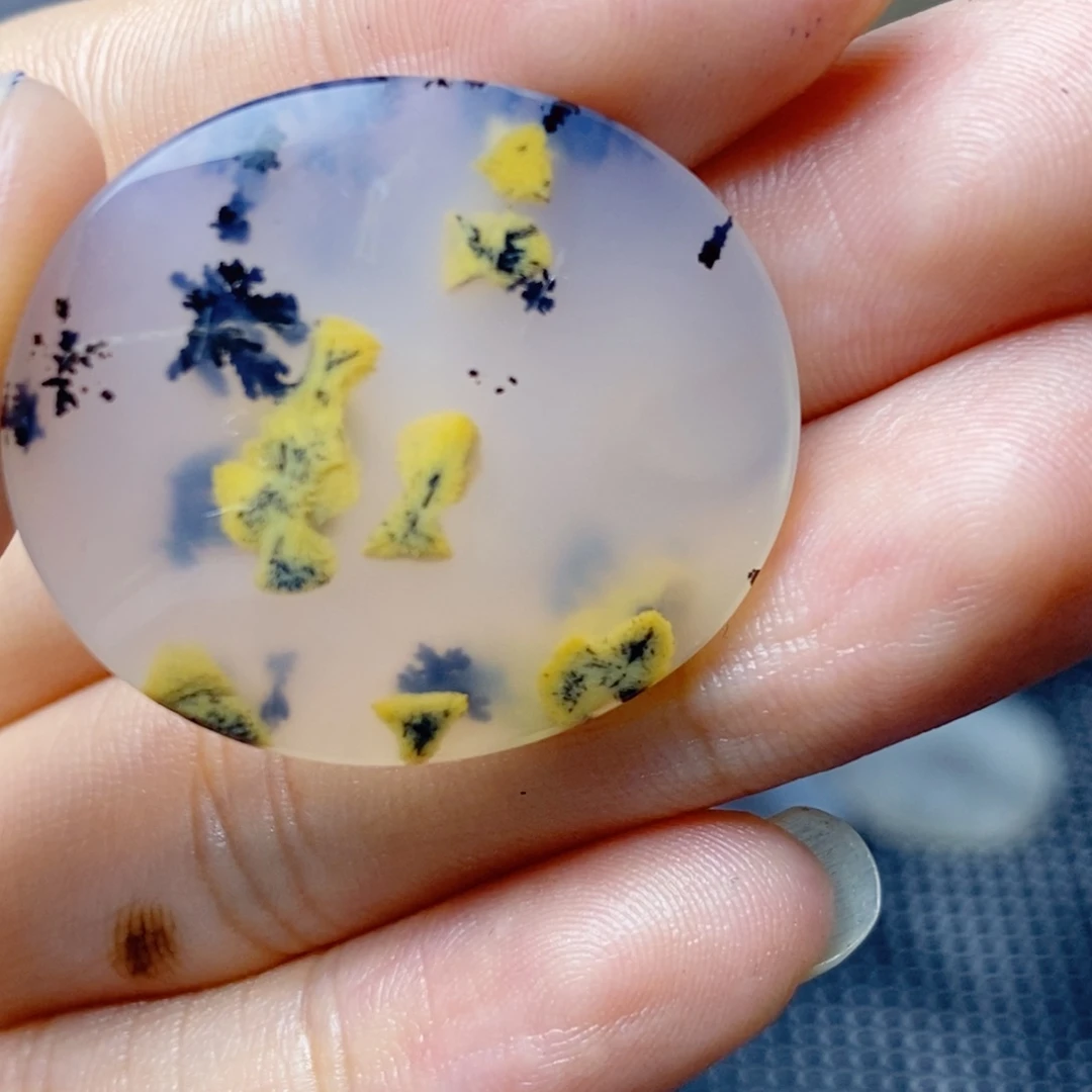 玛瑙/玉髓未镶嵌珠宝半成品