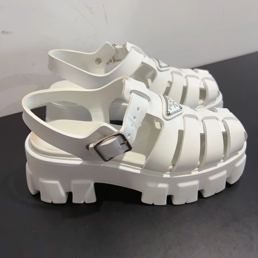 99新 Prada/普拉达  凉鞋 尺码36成色看直播GSH1064
