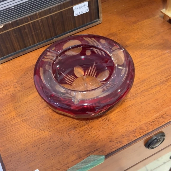 瓷片阳光明媚就像阳光明媚一样明媚