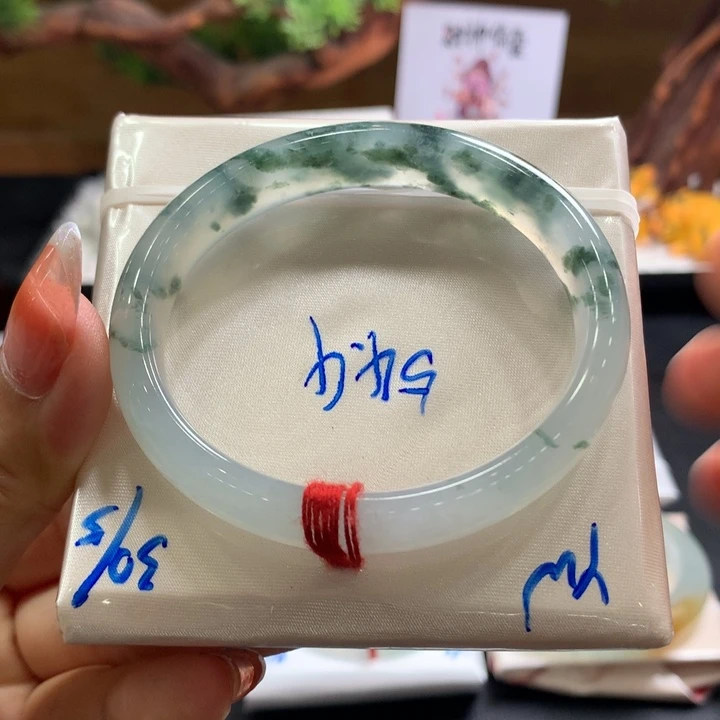翡翠手镯未镶嵌20号