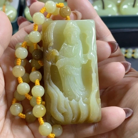 和田玉挂件未镶嵌